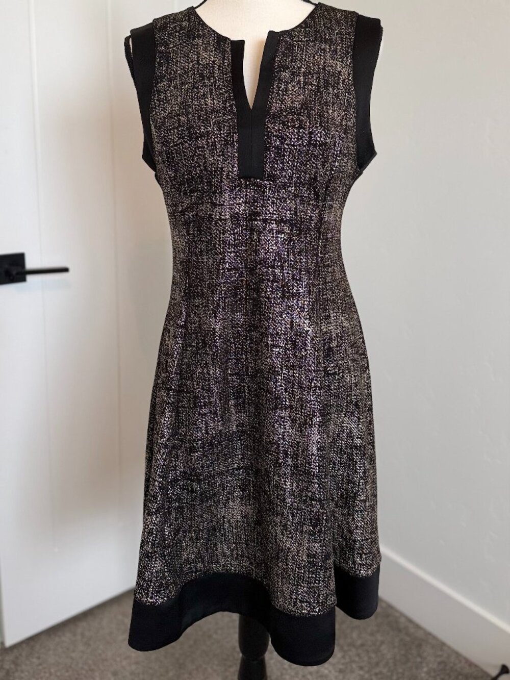 Roz & Ali Metallic Sleeveless Fit and Flare Dress